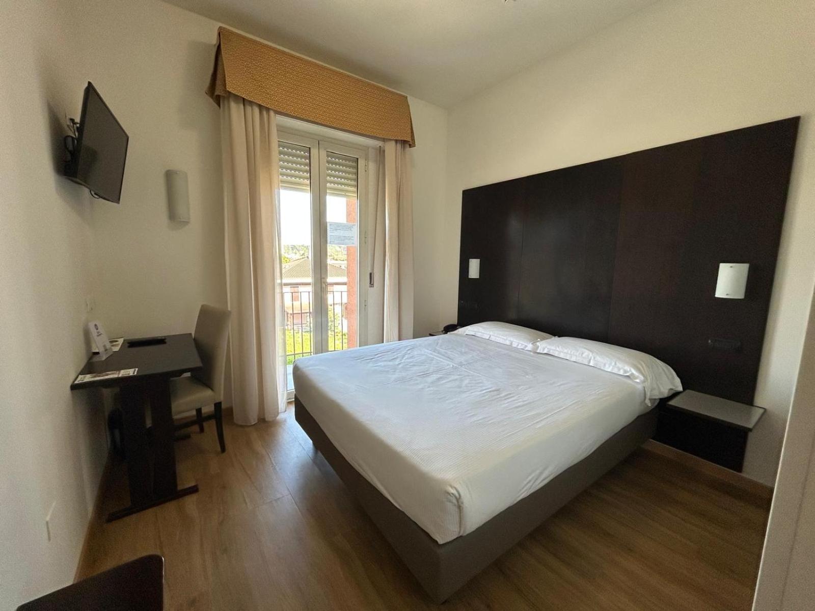 Best Western Cesena Hotel Экстерьер фото