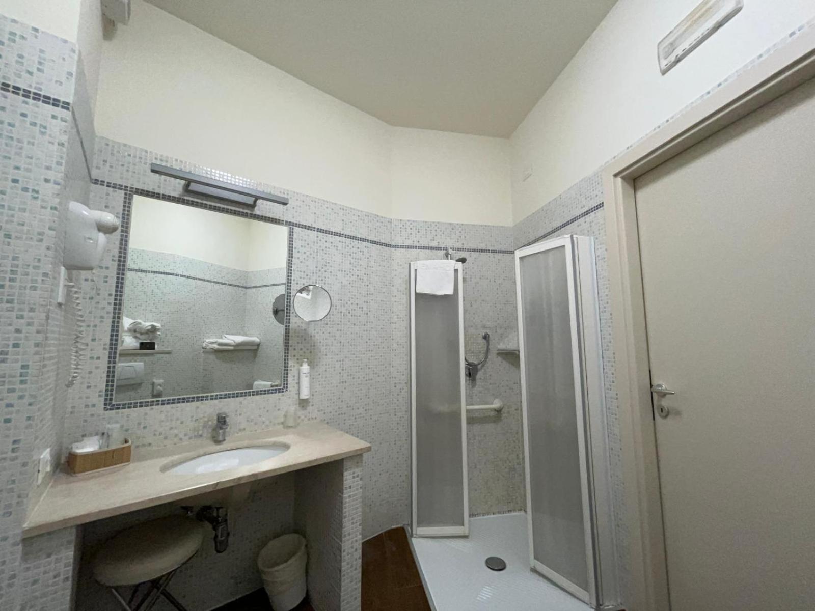 Best Western Cesena Hotel Экстерьер фото